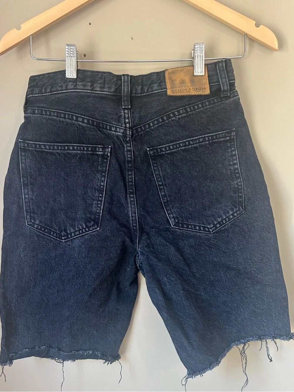 Denim Forum The Joni Loose Long Short Black Denim